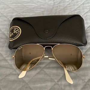 Ray-ban Aviator Sunglasses with case
